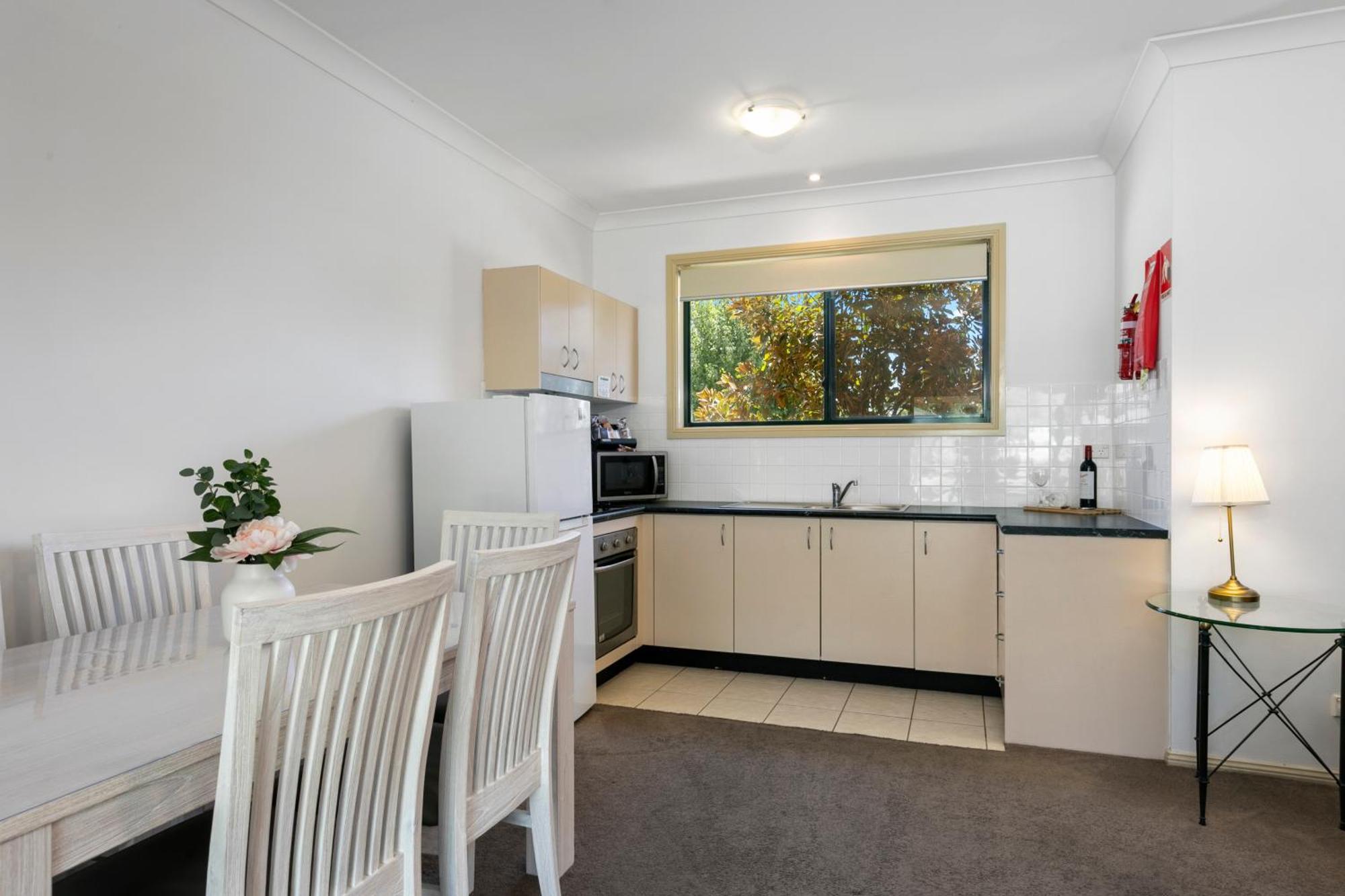 ססנוק Potters Apartments מראה חיצוני תמונה